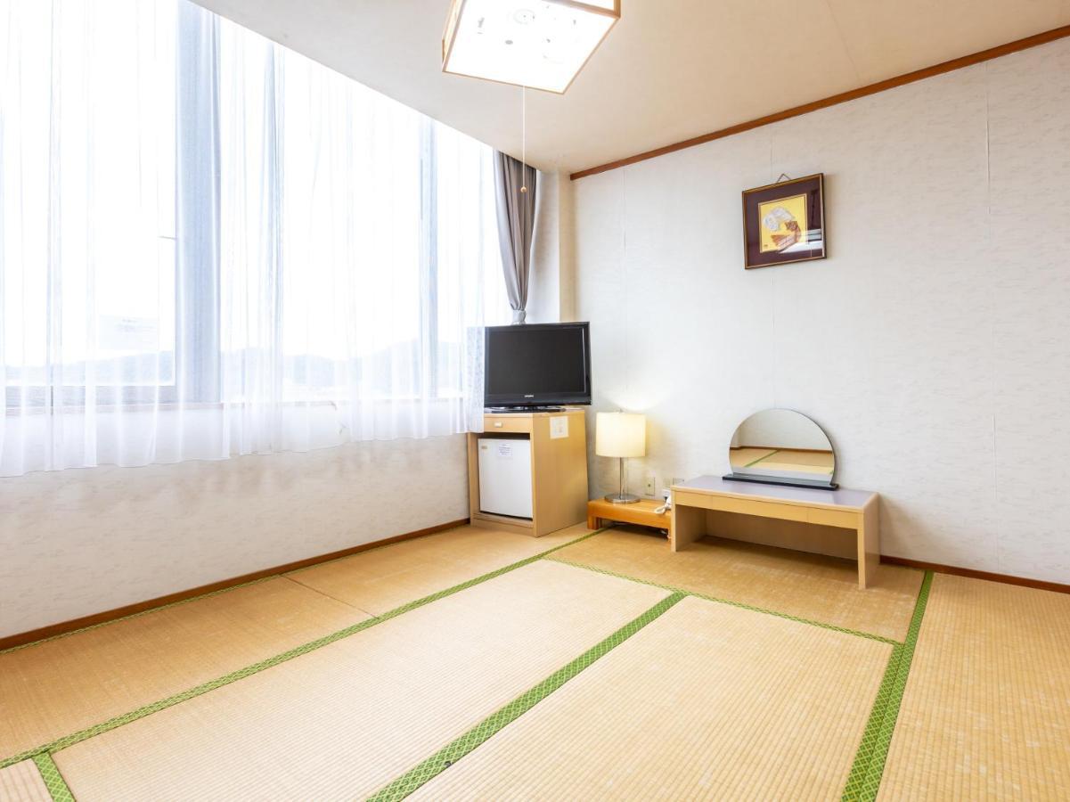 Oyo Sun Hotel Kurayoshi Extérieur photo